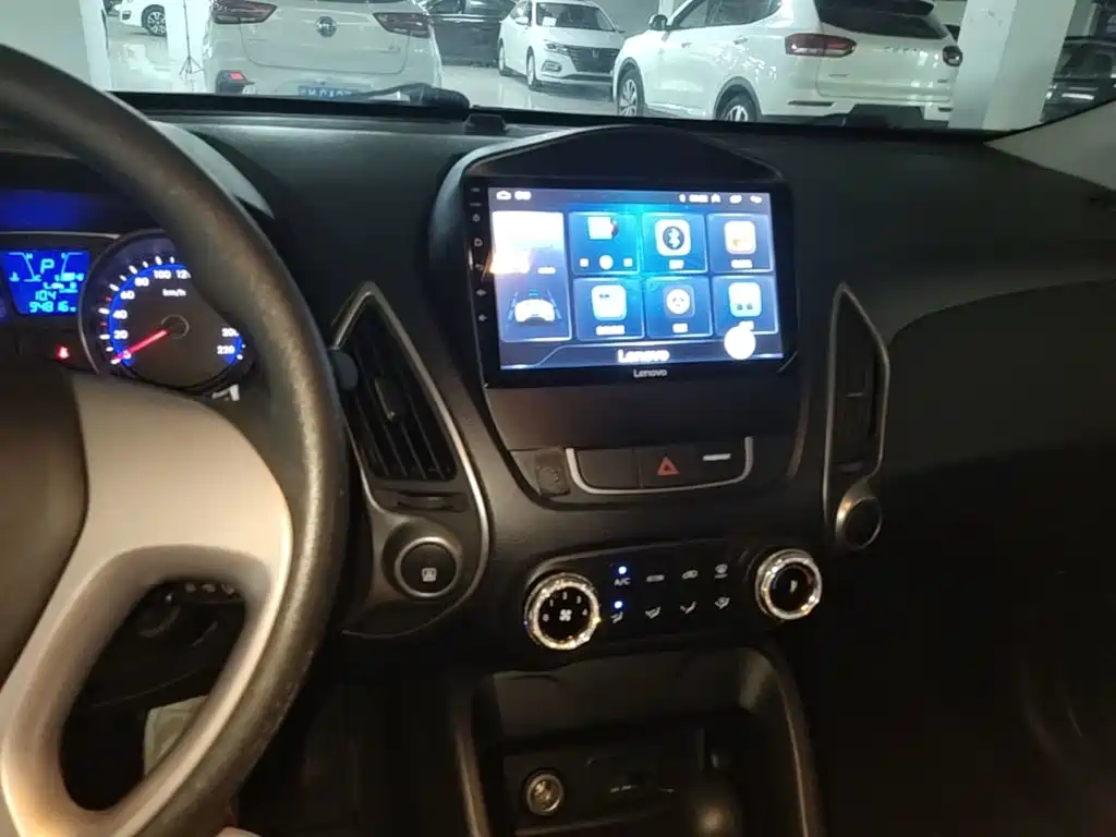 Hyundai ix35 2017 — фото 13