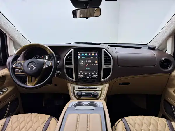 Mercedes-Benz Vito 2021