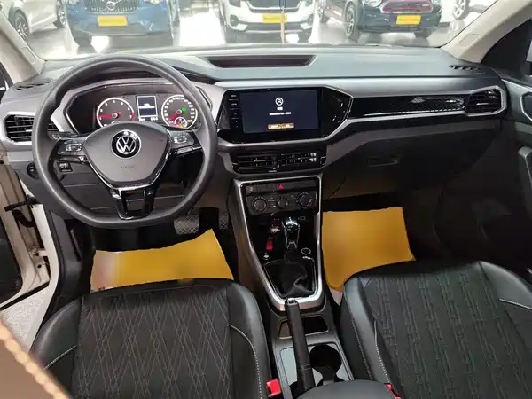 Volkswagen T-Cross 2021