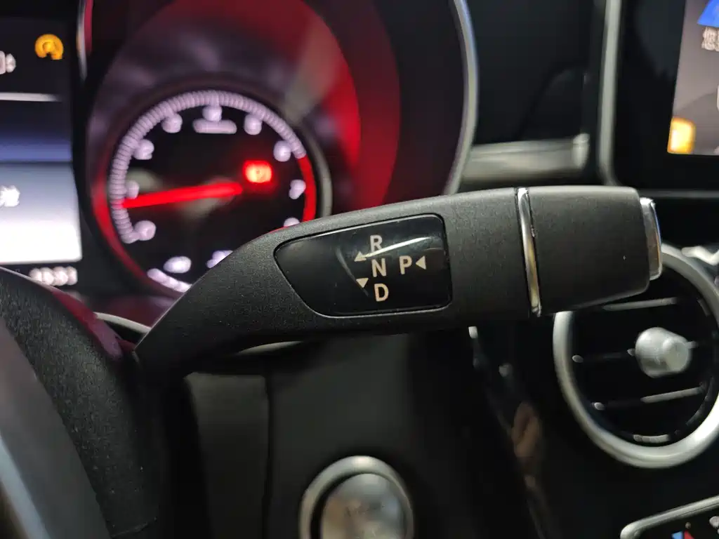 Mercedes-Benz C-Class 2015 — фото 20