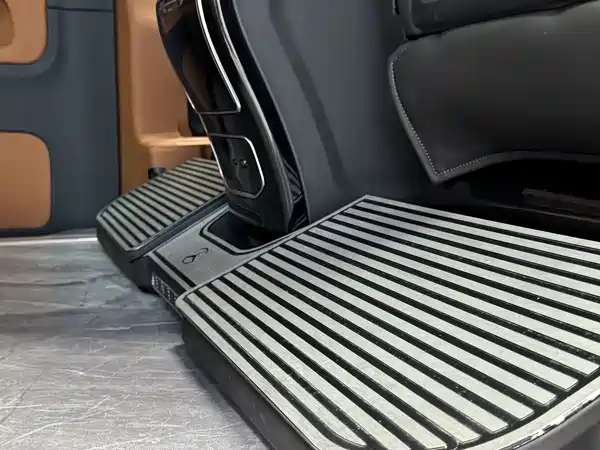 Mercedes-Benz V-Class 2020