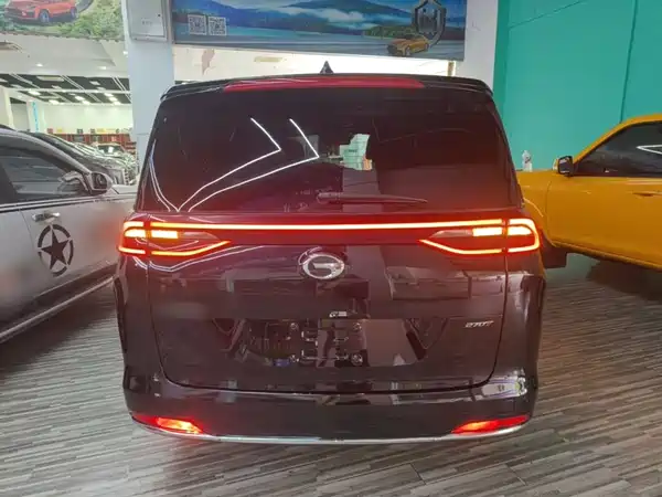 GAC Trumpchi M6 2022