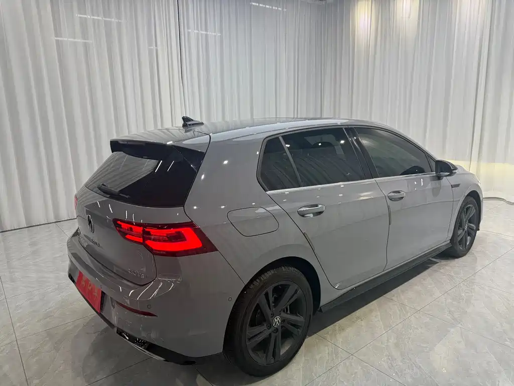 Volkswagen Golf 2022