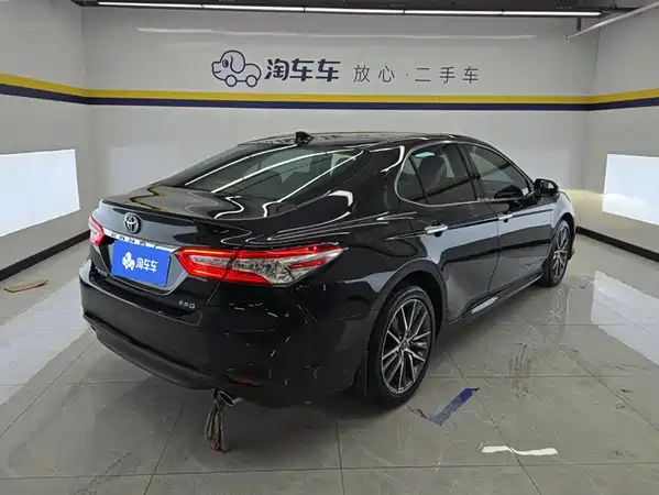 Toyota Camry 2022