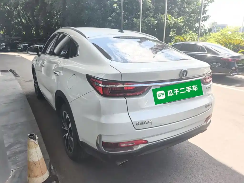Changan CS85 COUPE 2019 — фото 7
