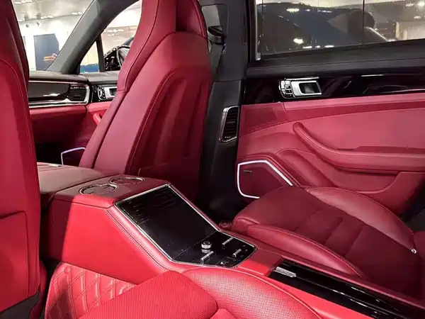 Porsche Panamera 2020