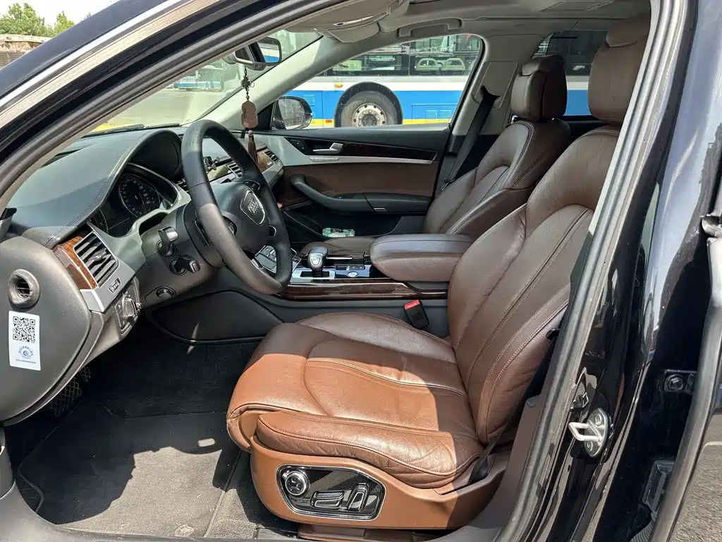 Audi A8 2015