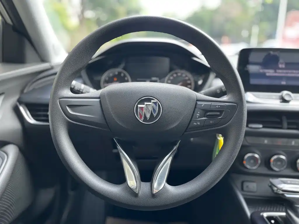 Buick Verano 2023 — фото 14