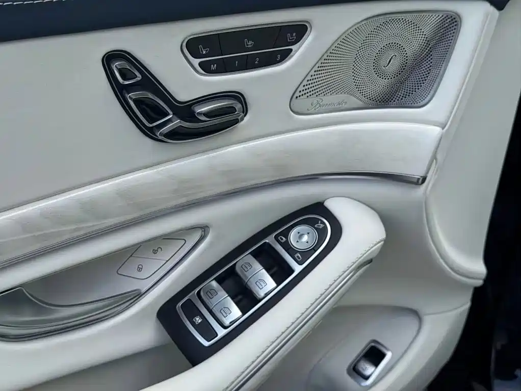 Mercedes-Benz S-Class AMG 2015 — фото 12