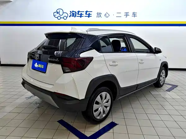 Toyota Yaris L 2020