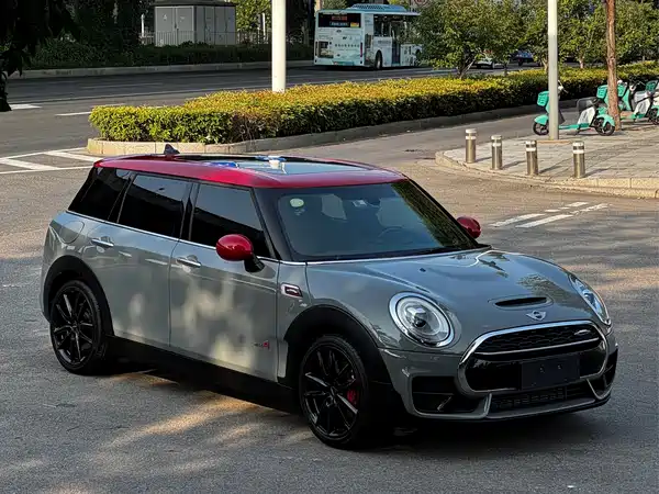 MINI JCW CLUBMAN 2018