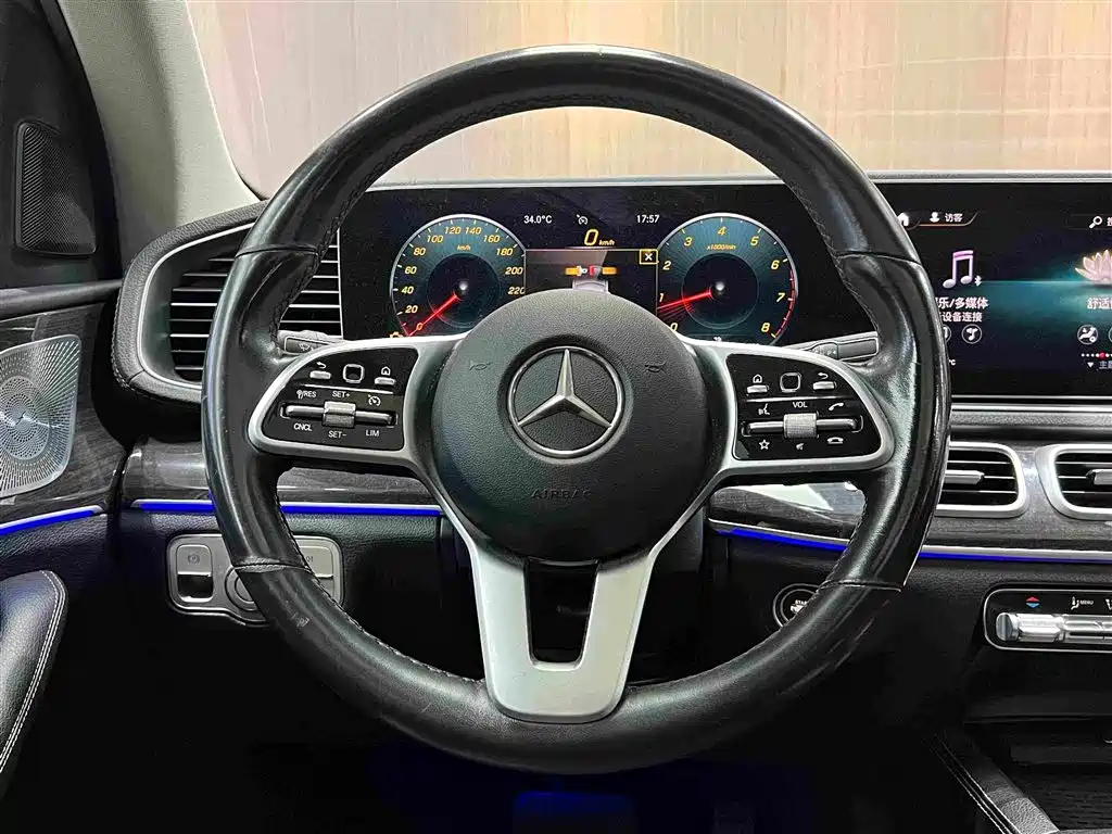 Mercedes-Benz GLE 2020 — фото 9