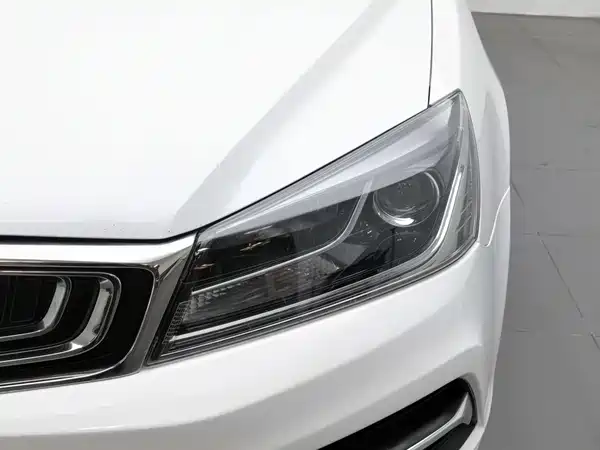 Geely Emgrand 2018