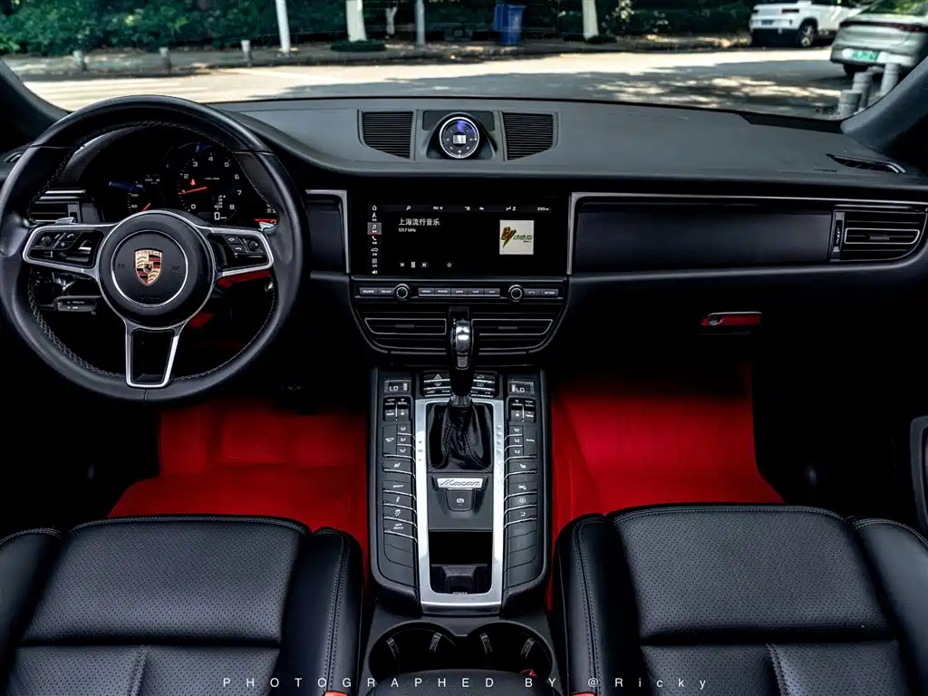Porsche Macan 2020
