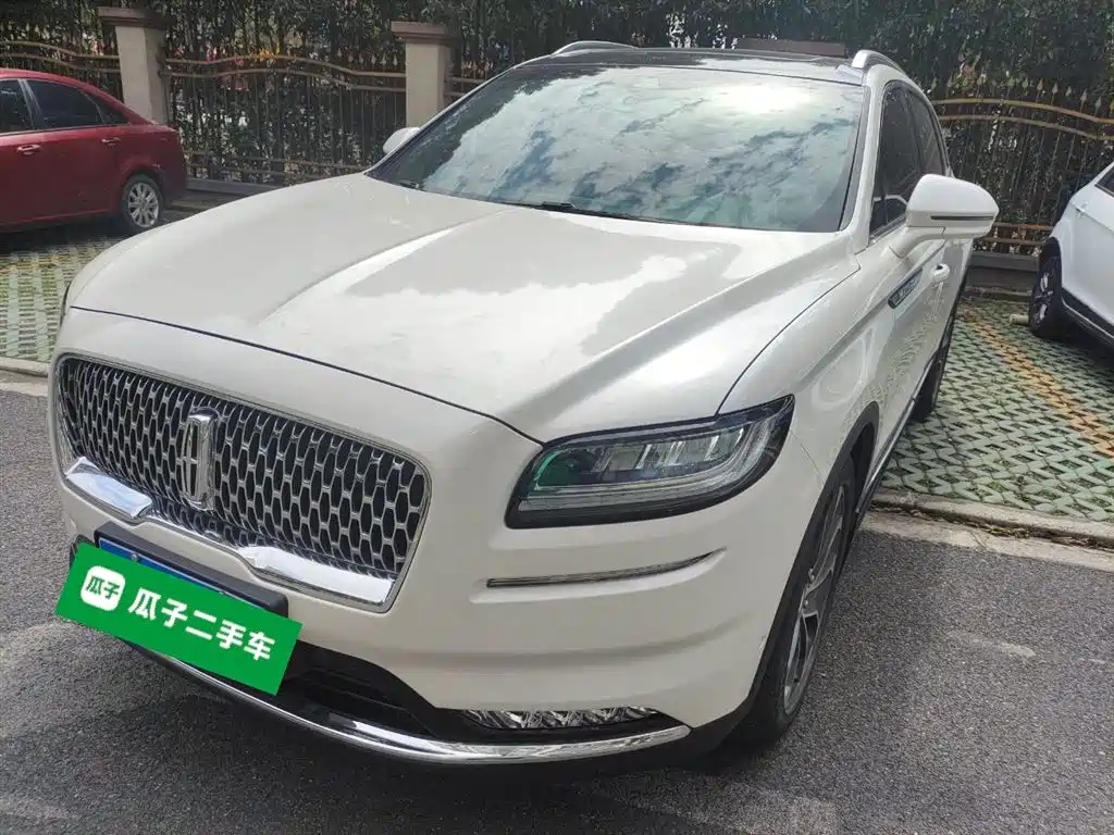 Lincoln Nautilus 2022