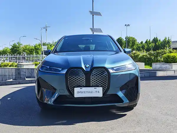BMW iX 2024
