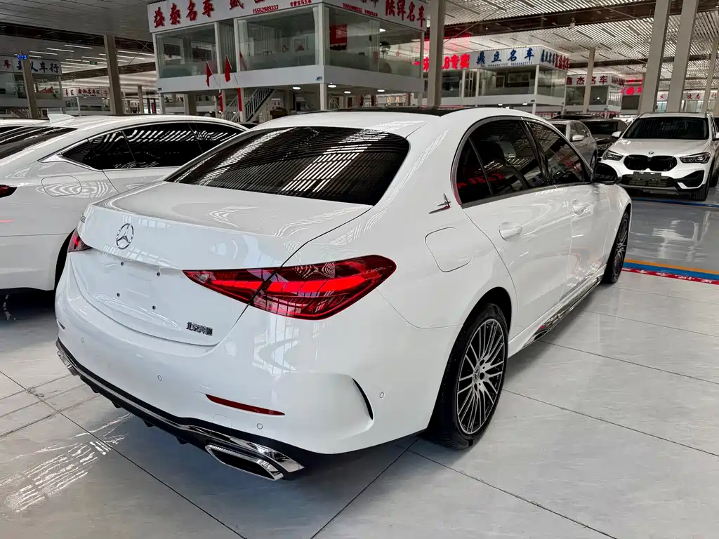 Mercedes-Benz C-Class 2023