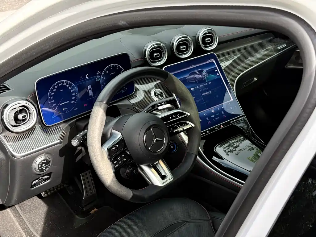 Mercedes-Benz C-Class AMG 2024 — фото 12