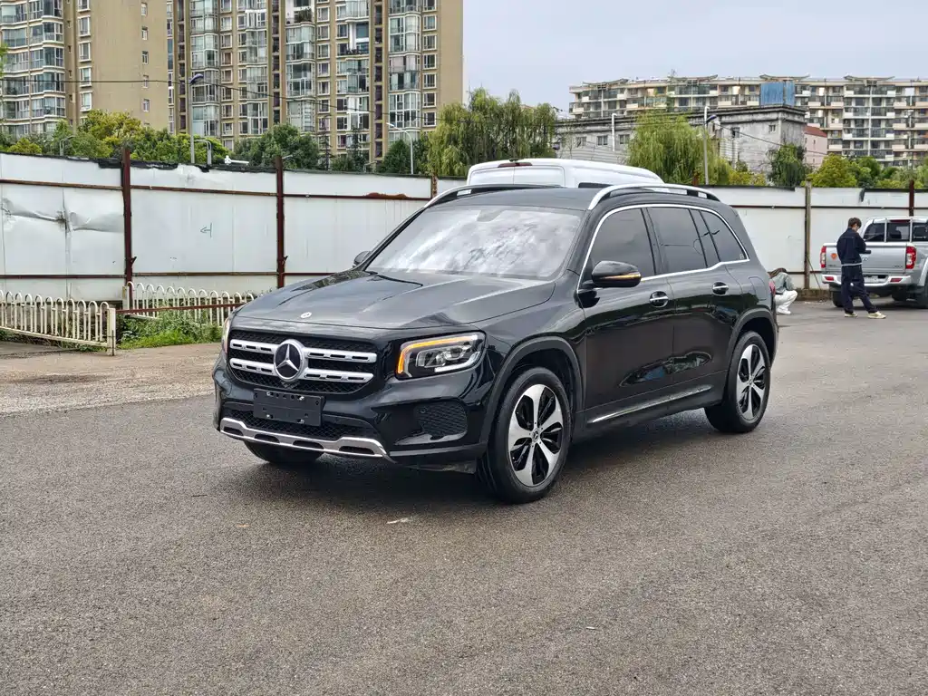 Mercedes-Benz GLB 2021 — фото 16