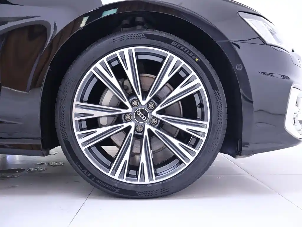 Audi A6L 2024