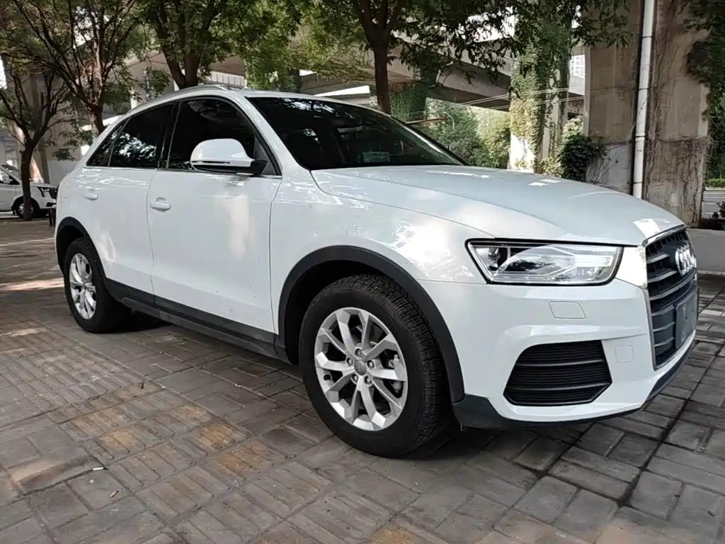 Audi Q3 2016