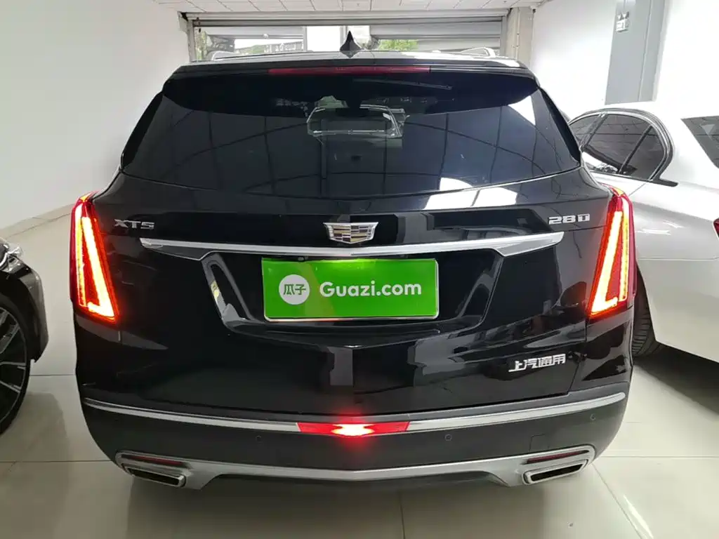 Cadillac XT5 2020 — фото 6