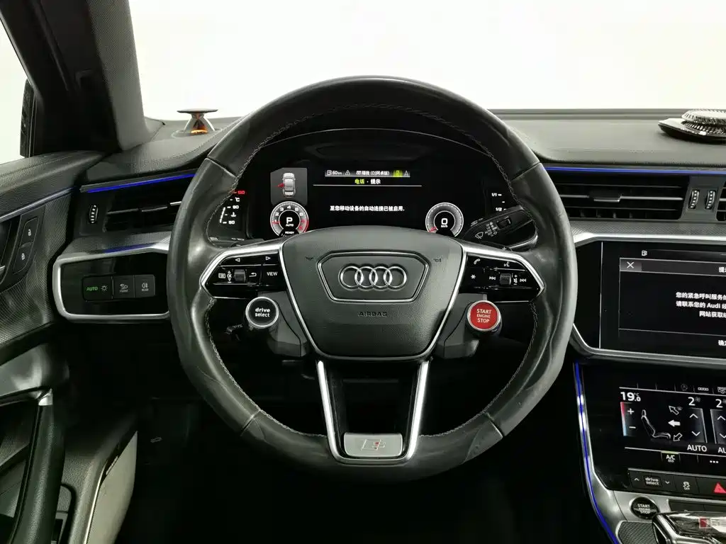 Audi A6L 2022 — фото 11