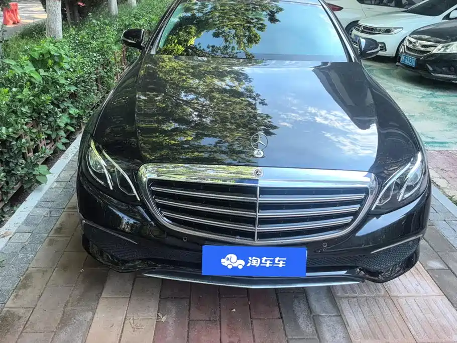Mercedes-Benz E-Class 2020