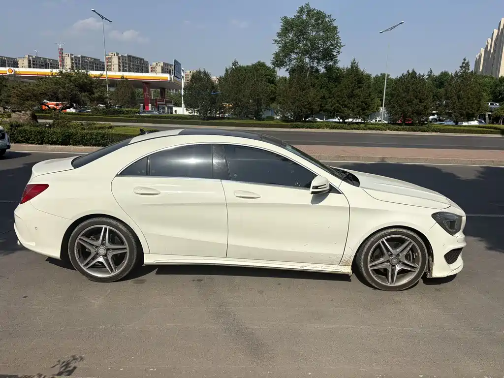 Mercedes-Benz CLA 2016