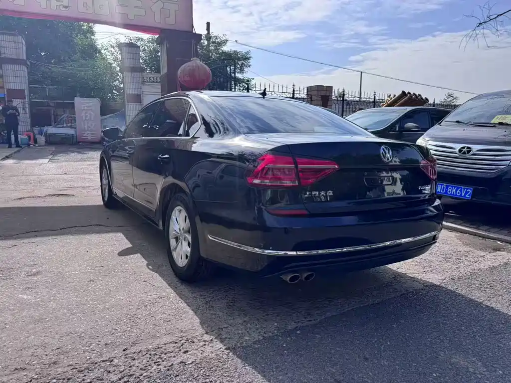 Volkswagen Passat 2019 — фото 7