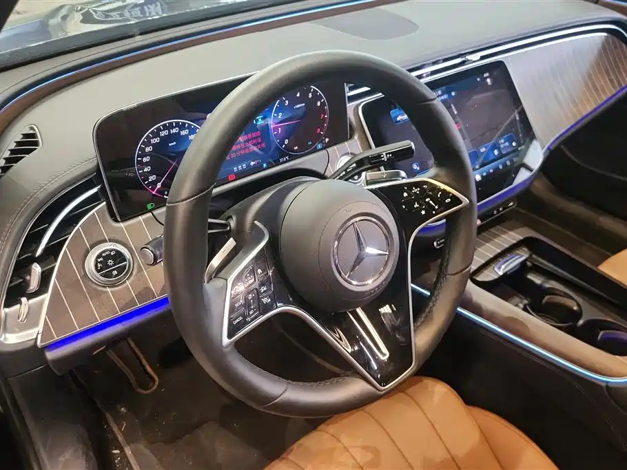 Mercedes-Benz E-Class 2024 — фото 15