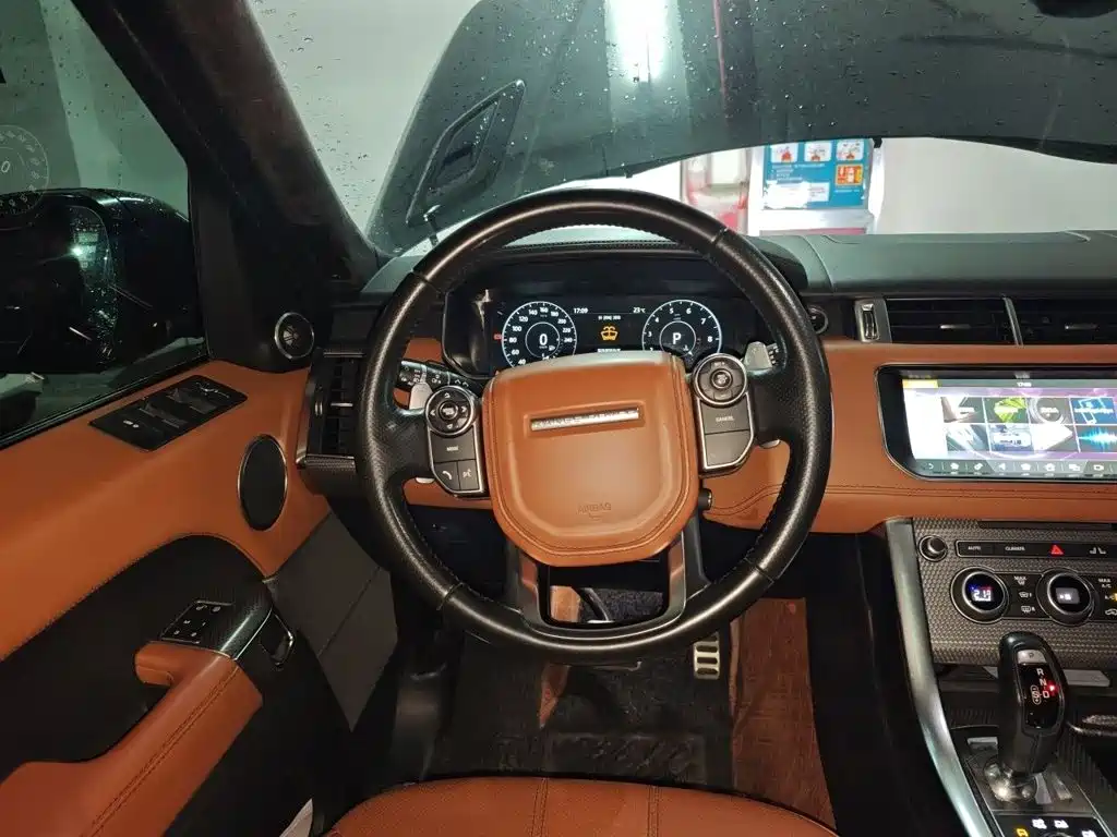 Land Rover Sport 2018