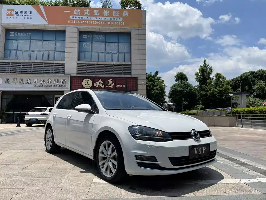 Volkswagen Golf 2016