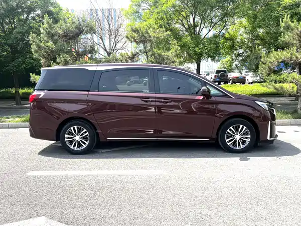 Buick GL8 2023