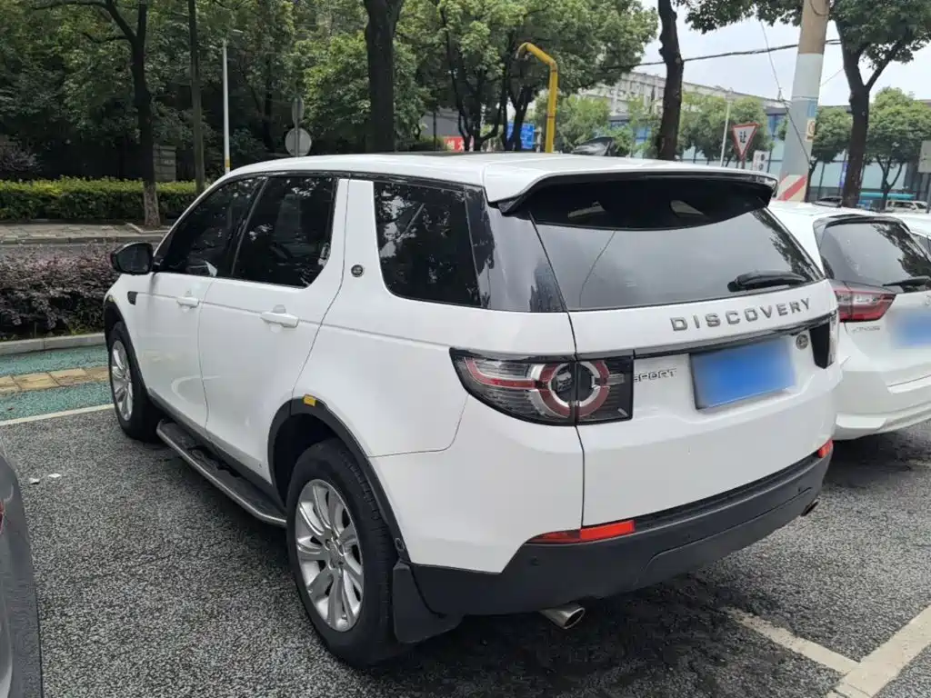 Land Rover Discovery Sport 2019 — фото 5