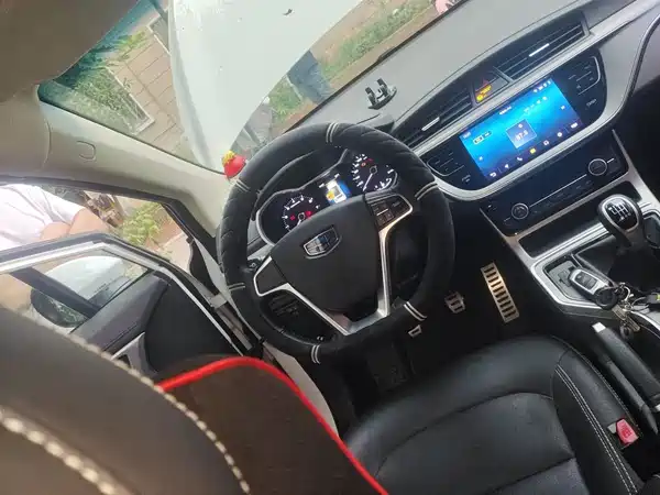 Geely Emgrand GS 2018
