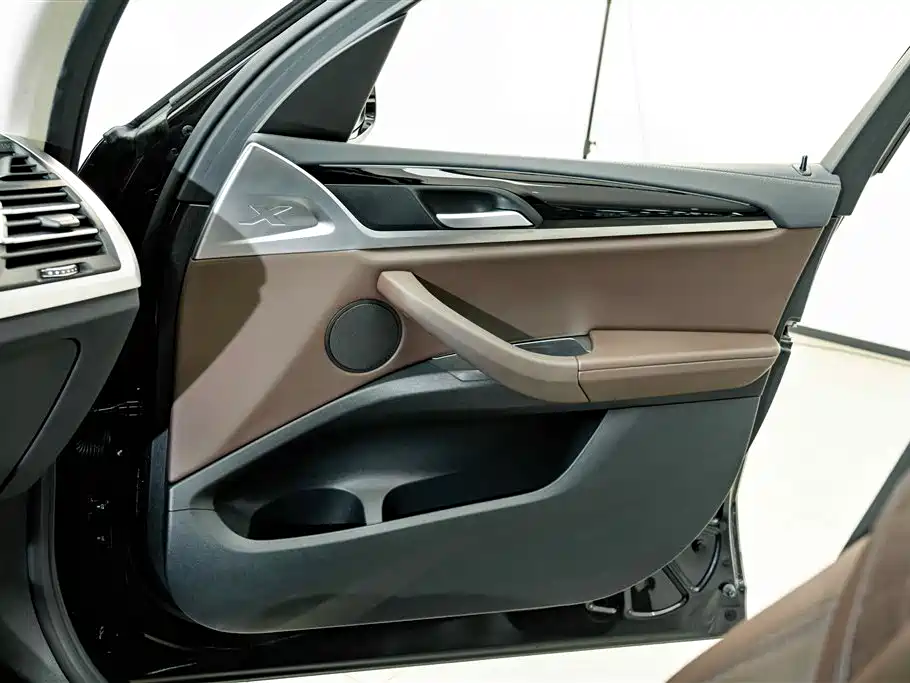 BMW X3 2021 — фото 15