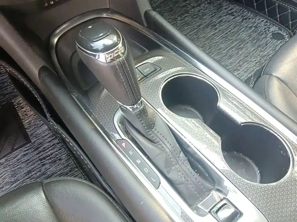 Chevrolet Malibu XL 2016 — фото 14