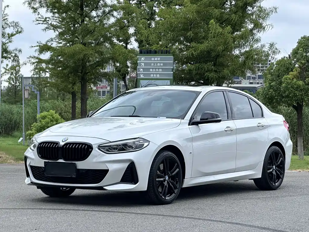 BMW 1 Series 2020