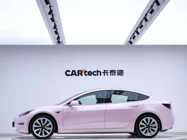 Tesla Model 3 2020