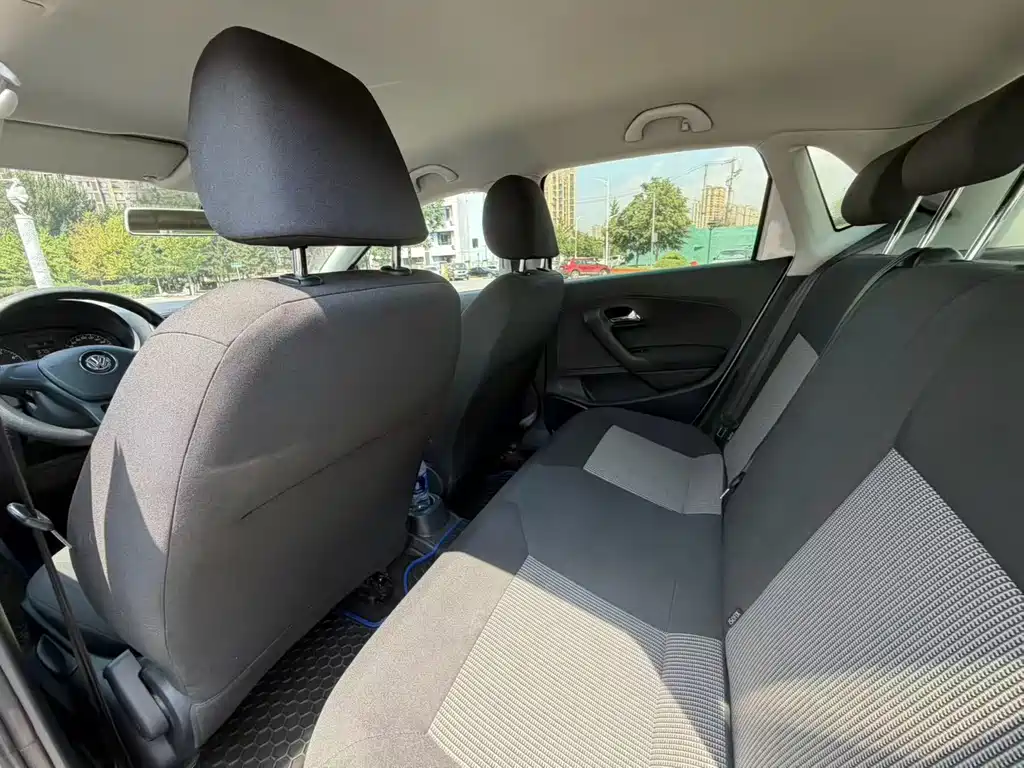 Volkswagen Polo 2016