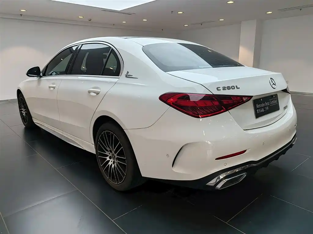Mercedes-Benz C-Class 2022