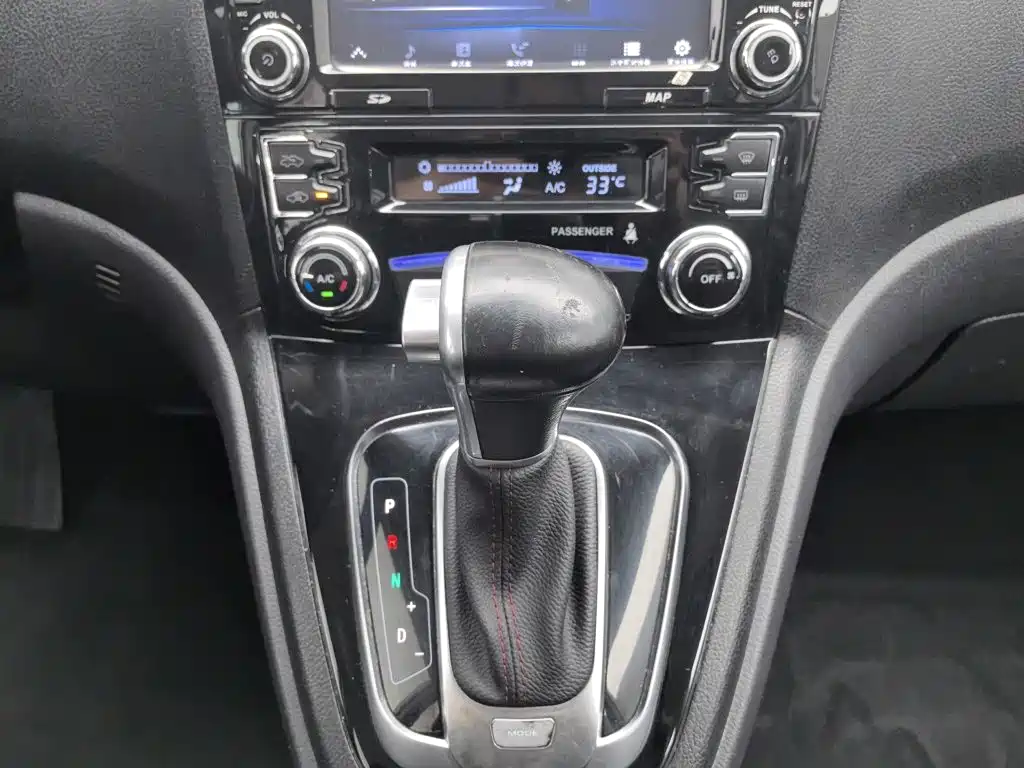 Haval H6 2017 — фото 13