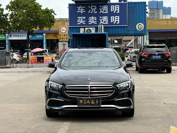 Mercedes-Benz E-Class 2023