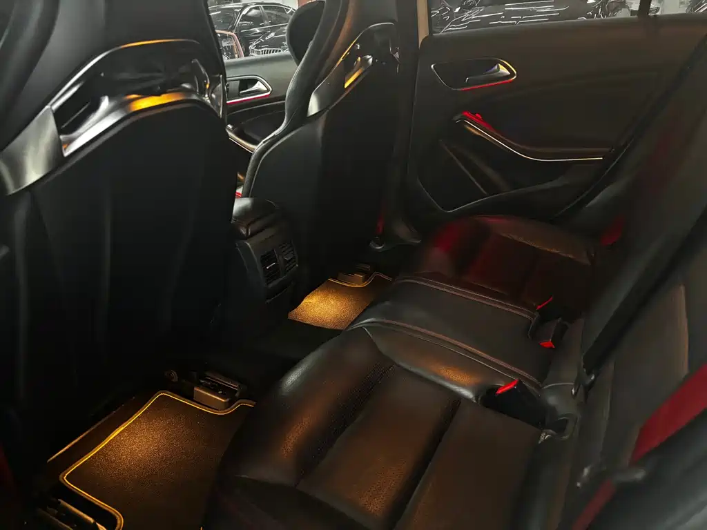 Mercedes-Benz A-Class AMG 2018 — фото 8