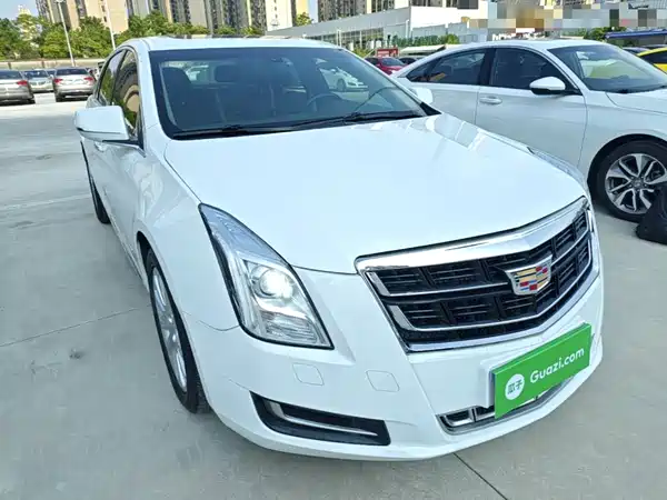 Cadillac XTS 2015