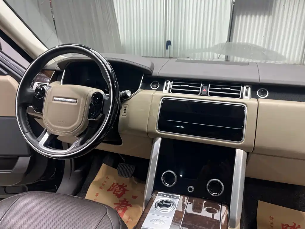 Land Rover Range Rover 2022 — фото 14