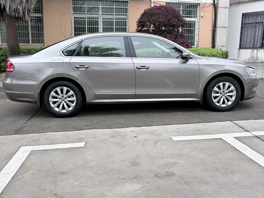 Volkswagen Passat 2014