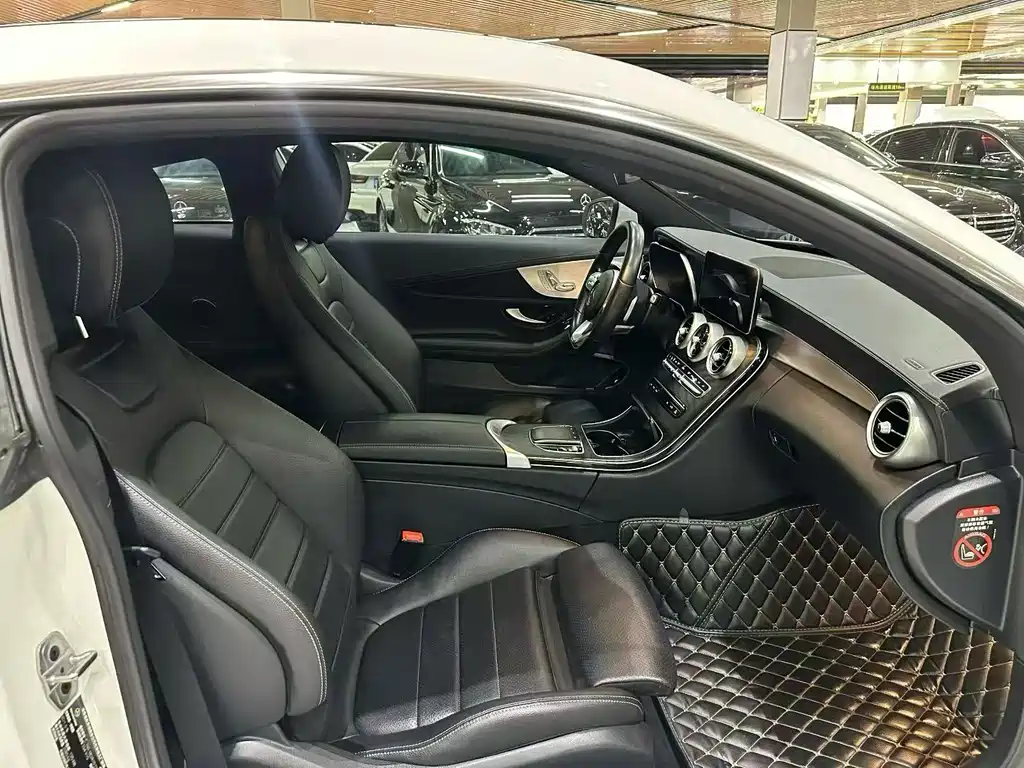 Mercedes-Benz C-Class 2020 — фото 6