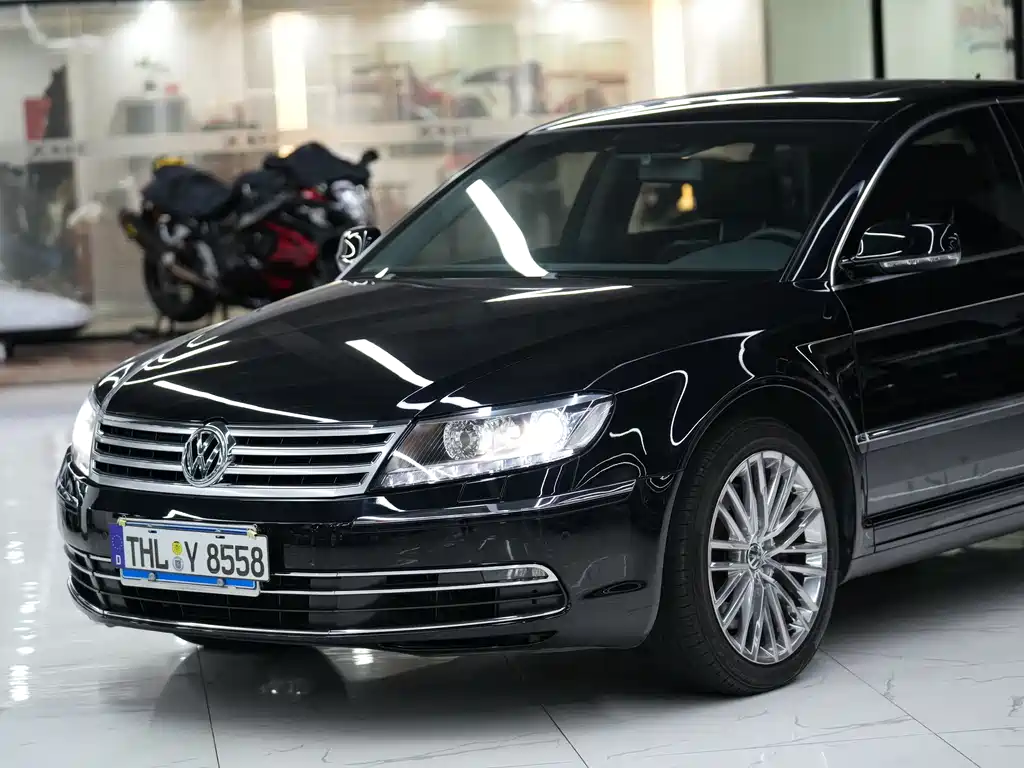 Volkswagen Phaeton 2016 — фото 29